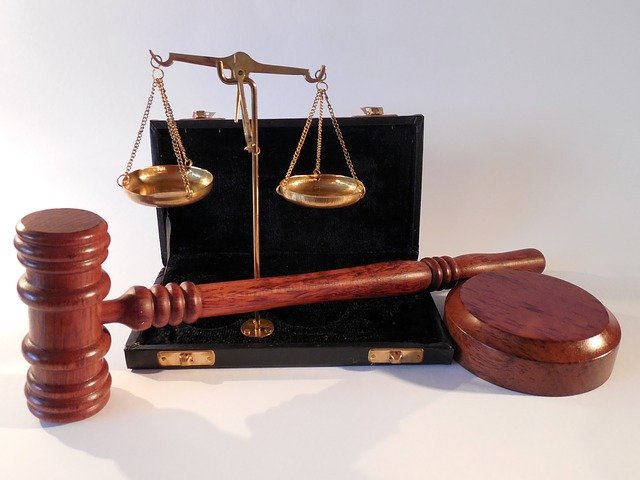 W czym może nam pomóc radca prawny? W jakich sytuacjach i w jakich sferach prawa pomoże nam radca prawny?